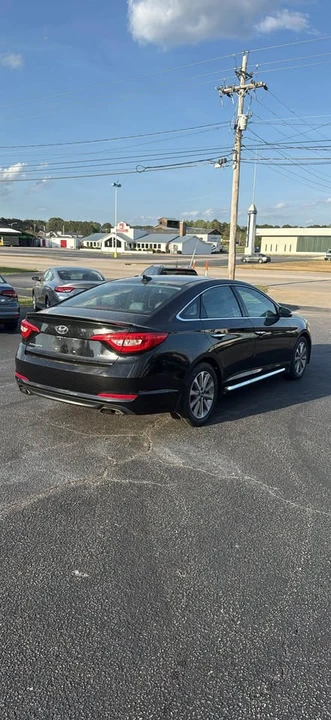 2016 Hyundai Sonata - Image 4 of 9