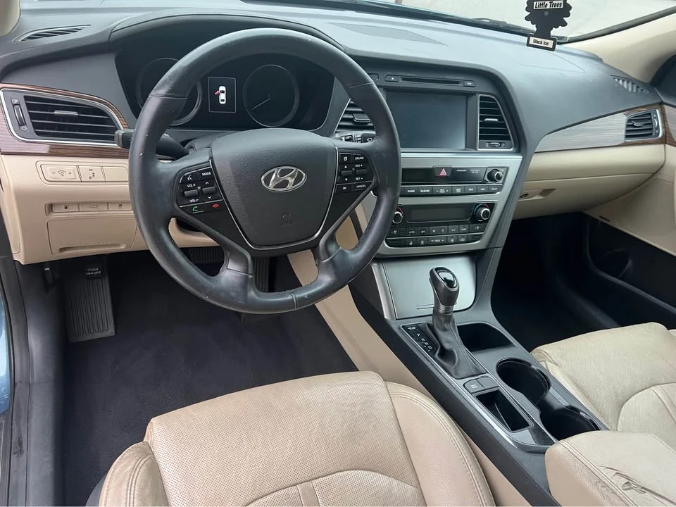 2016 Hyundai Sonata - Image 10 of 19