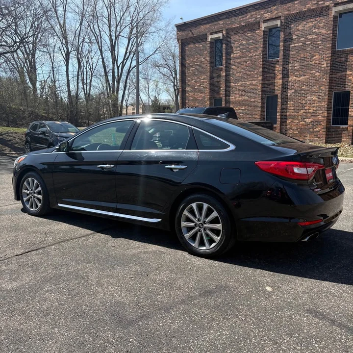 2016 Hyundai Sonata - Image 6 of 13