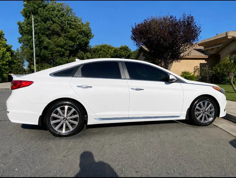 2016 Hyundai Sonata - Image 2 of 8