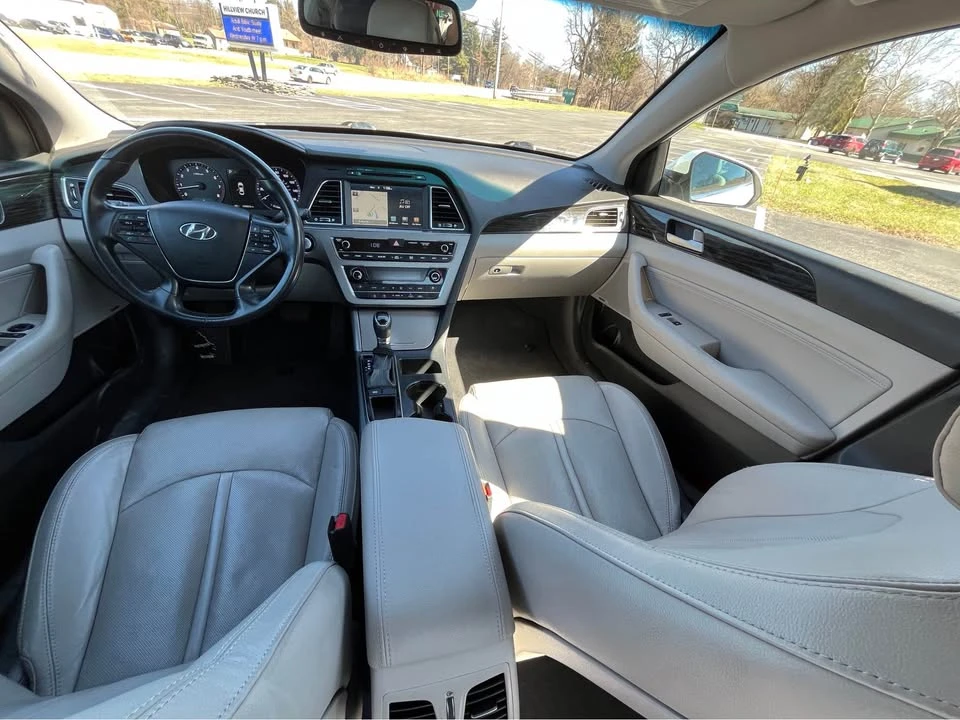 2016 Hyundai Sonata - Image 11 of 15