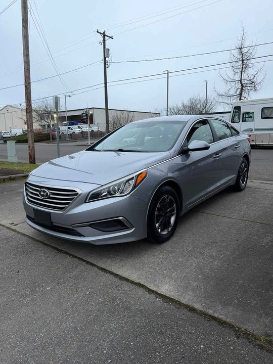 2016 Hyundai Sonata - Image 2 of 14