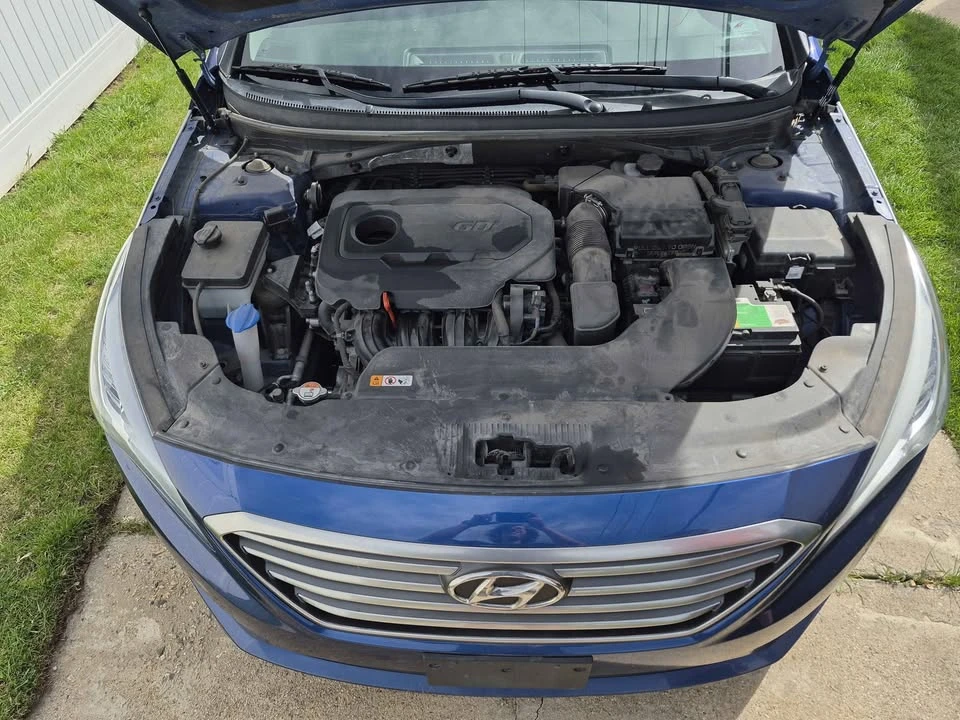 2016 Hyundai Sonata - Image 11 of 12