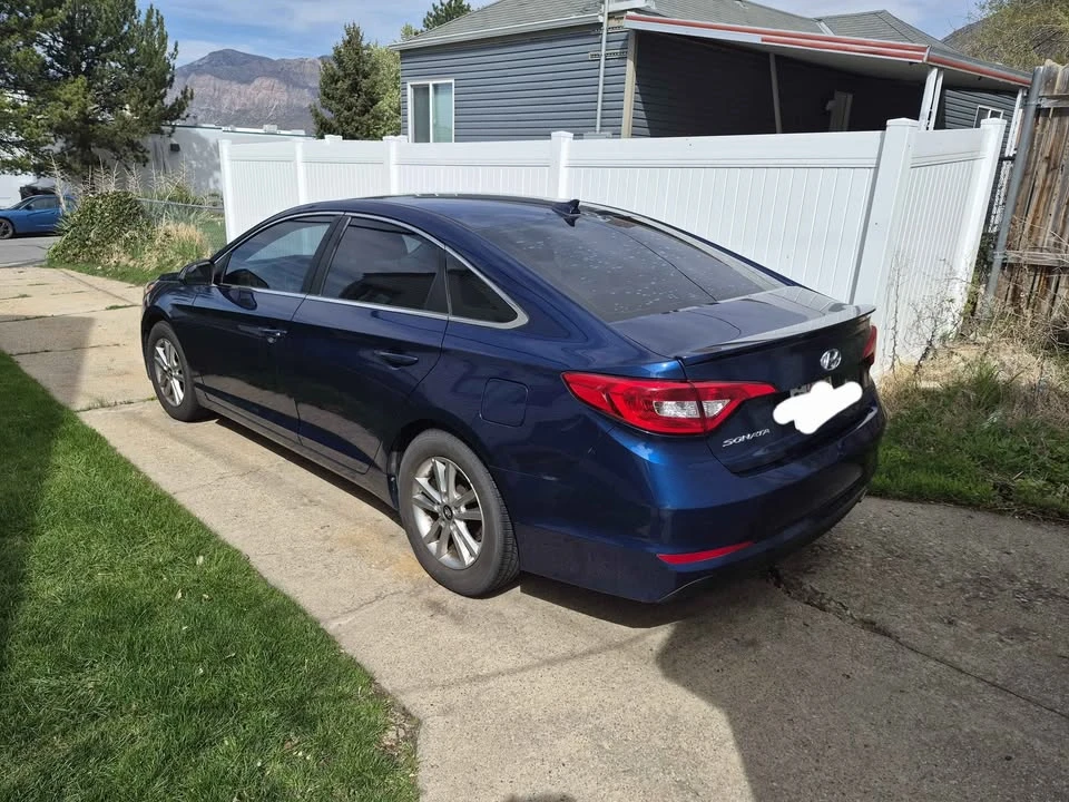 2016 Hyundai Sonata - Image 4 of 12