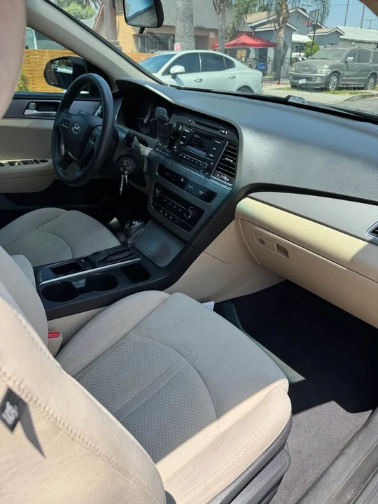 2016 Hyundai Sonata - Image 5 of 8