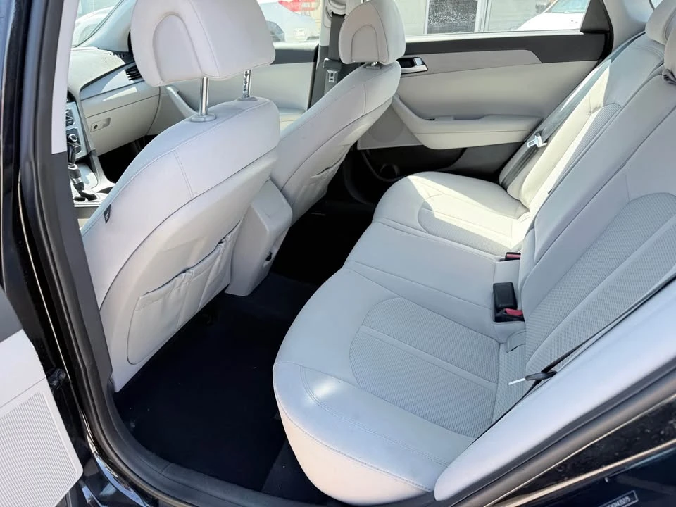 2016 Hyundai Sonata - Image 12 of 14