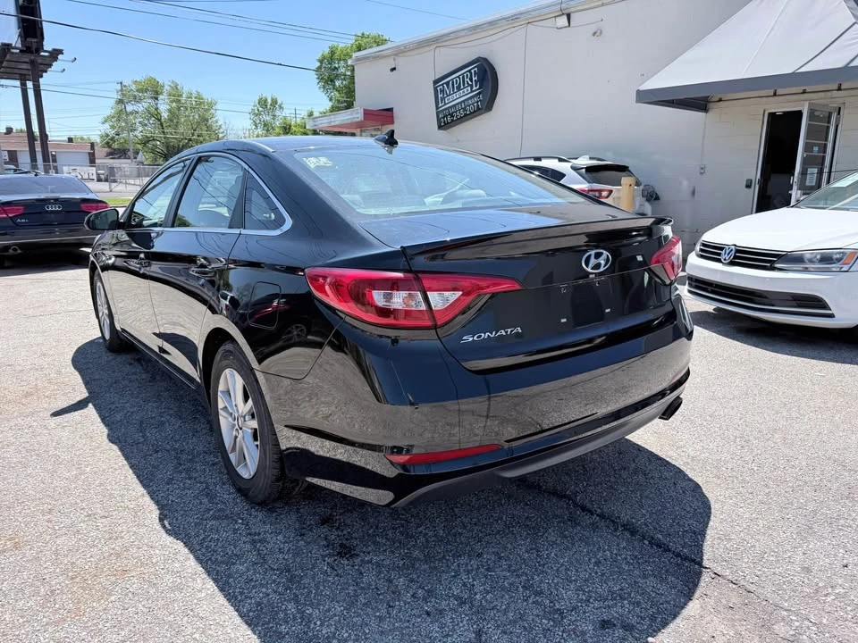 2016 Hyundai Sonata - Image 4 of 14