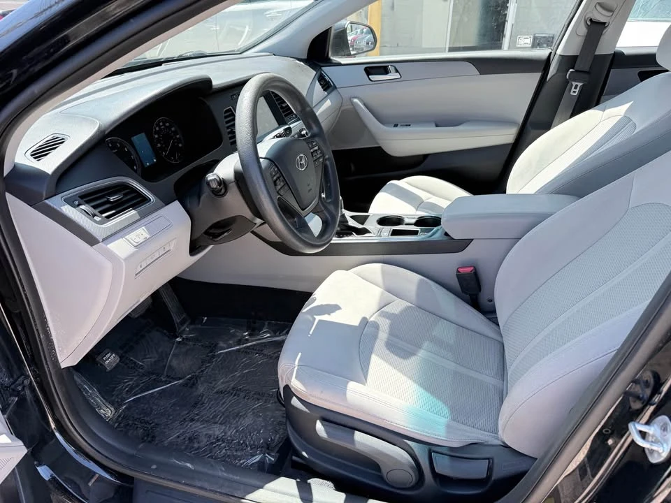 2016 Hyundai Sonata - Image 11 of 14