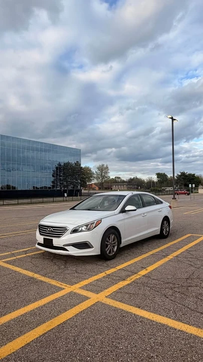 2016 Hyundai Sonata - Image 5 of 12