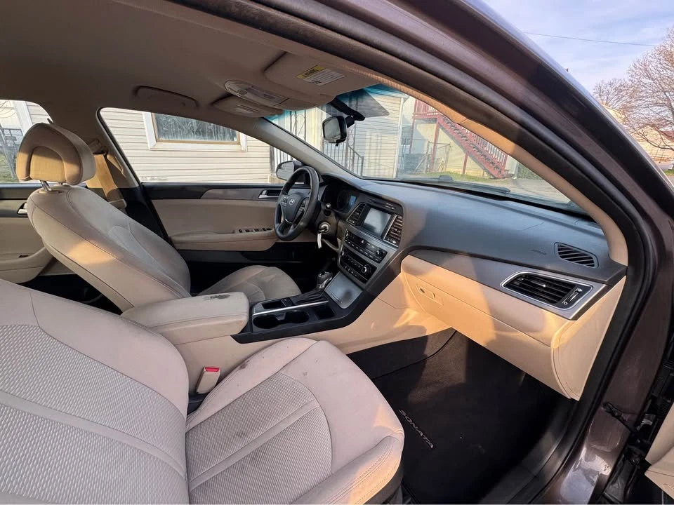 2016 Hyundai Sonata - Image 8 of 18