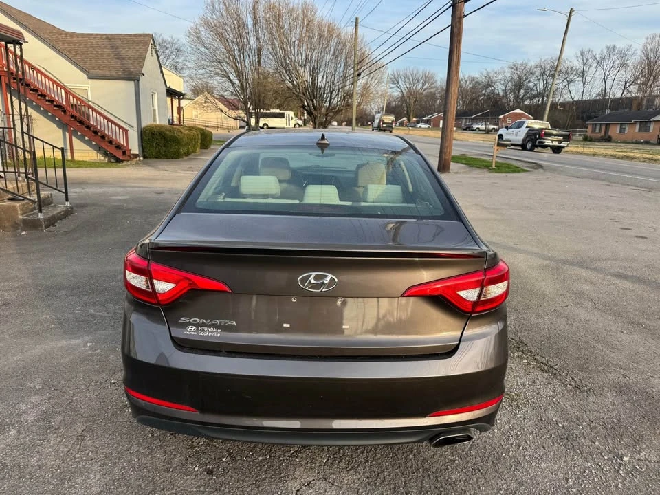 2016 Hyundai Sonata - Image 4 of 18