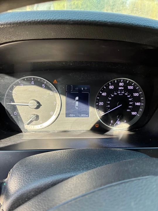 2016 Hyundai Sonata - Image 6 of 8
