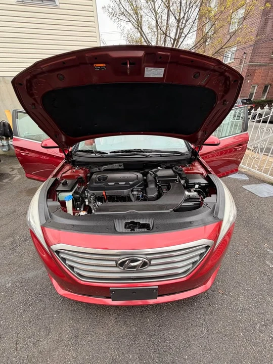 2016 Hyundai Sonata - Image 16 of 20