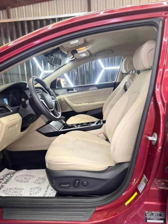 2016 Hyundai Sonata - Image 5 of 10