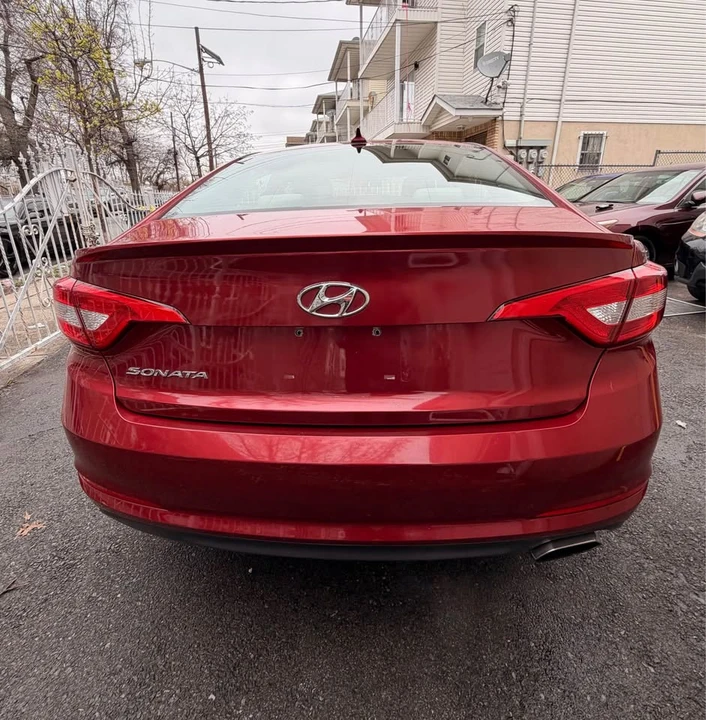 2016 Hyundai Sonata - Image 7 of 20
