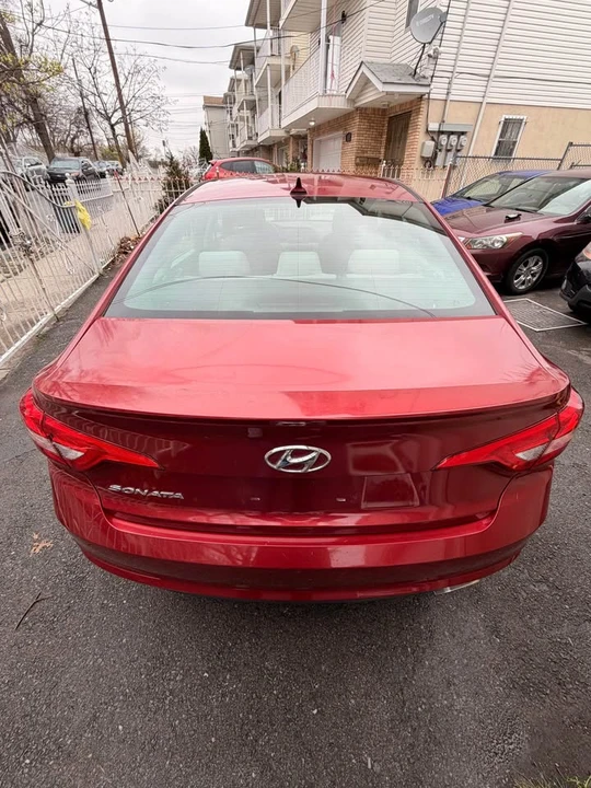 2016 Hyundai Sonata - Image 10 of 20