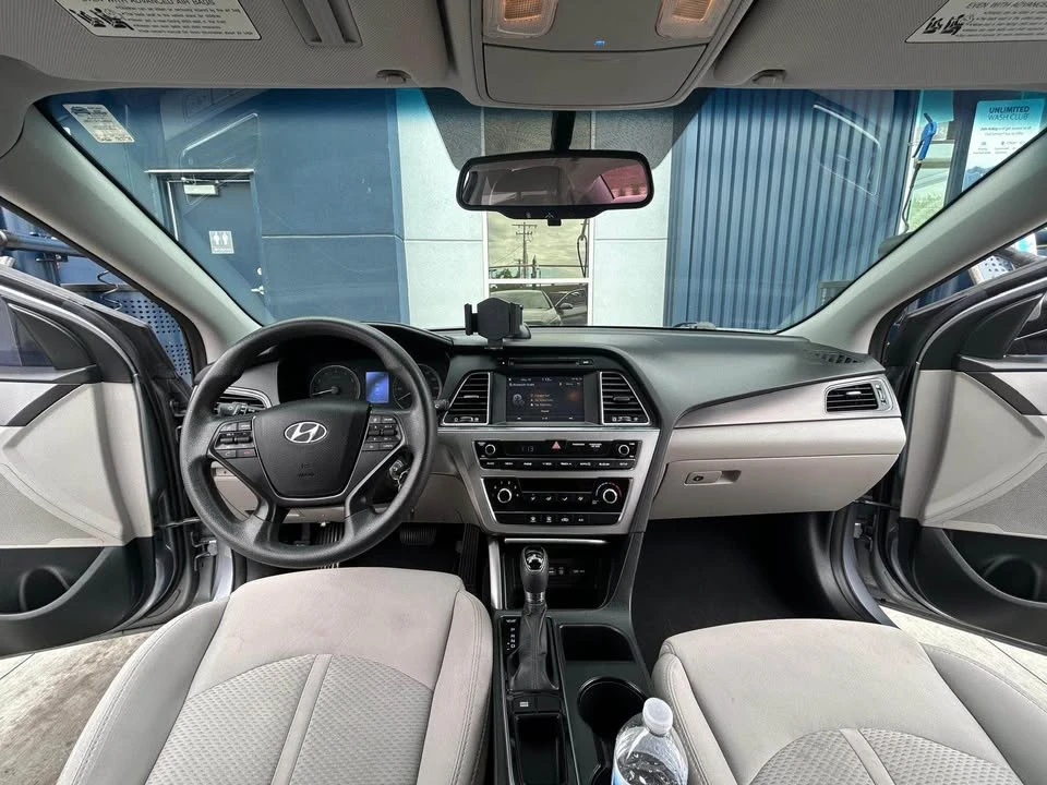 2016 Hyundai Sonata - Image 5 of 11