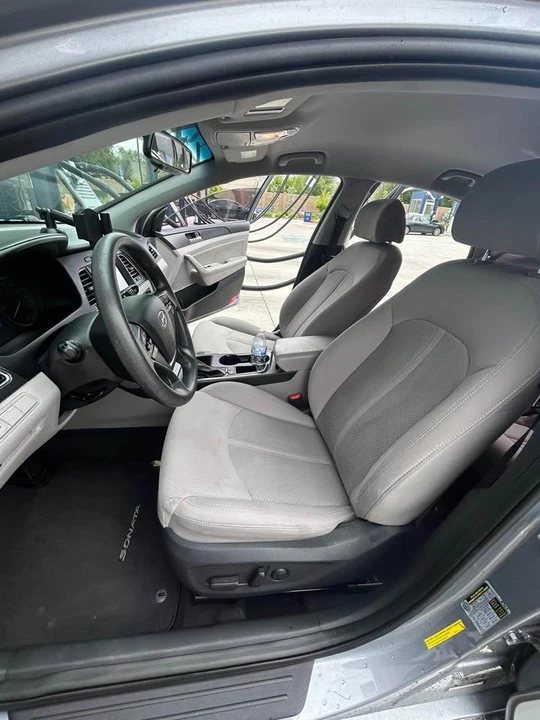 2016 Hyundai Sonata - Image 10 of 11