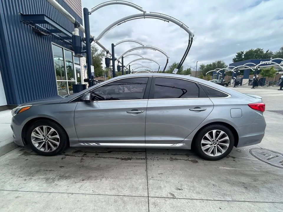 2016 Hyundai Sonata - Image 3 of 11