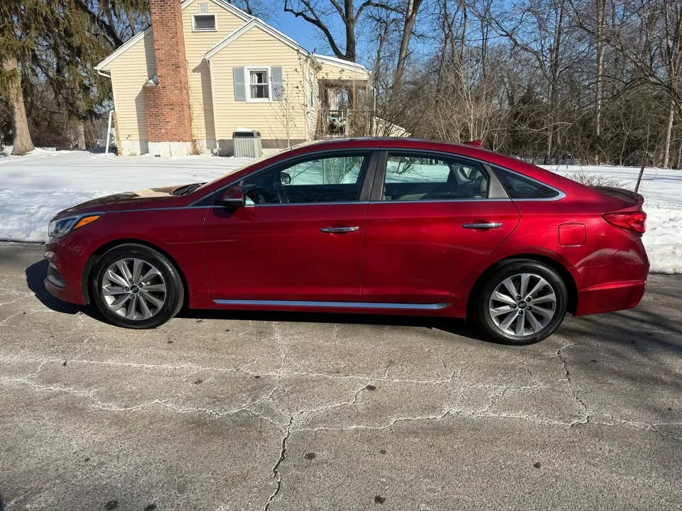 2016 Hyundai Sonata - Image 9 of 13