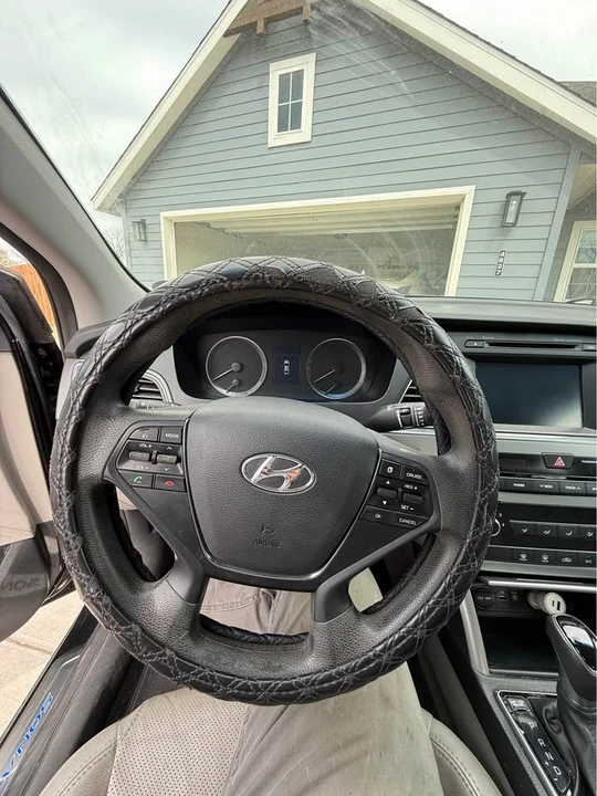 2016 Hyundai Sonata - Image 6 of 9
