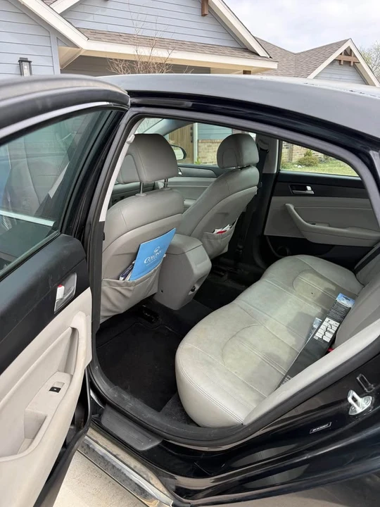 2016 Hyundai Sonata - Image 8 of 9