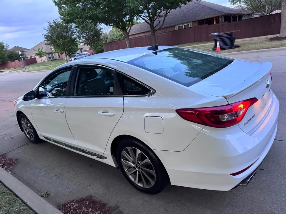 2016 Hyundai Sonata - Image 7 of 18