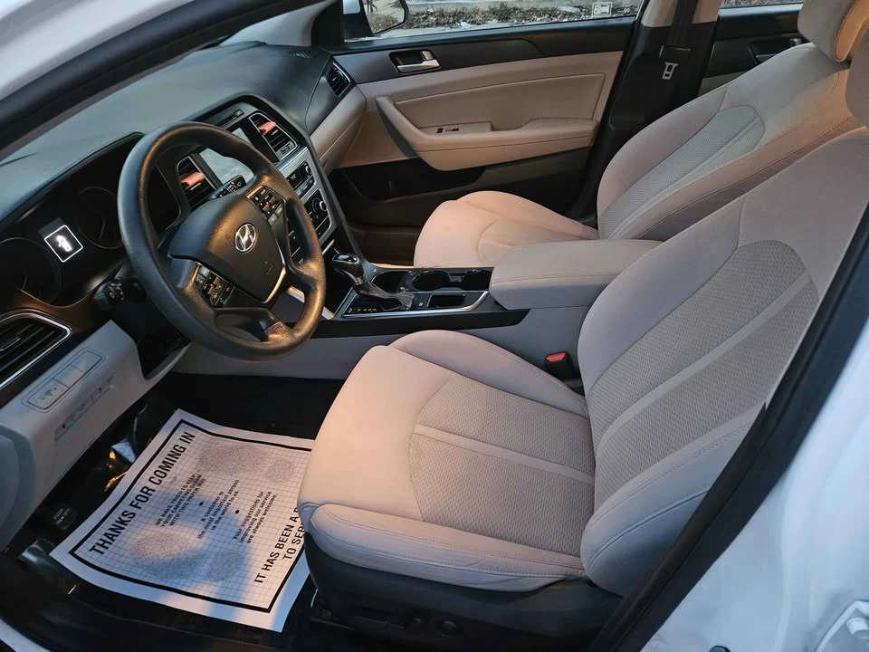2016 Hyundai Sonata - Image 9 of 9