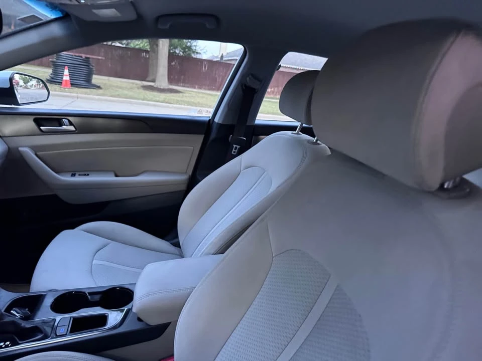 2016 Hyundai Sonata - Image 11 of 18