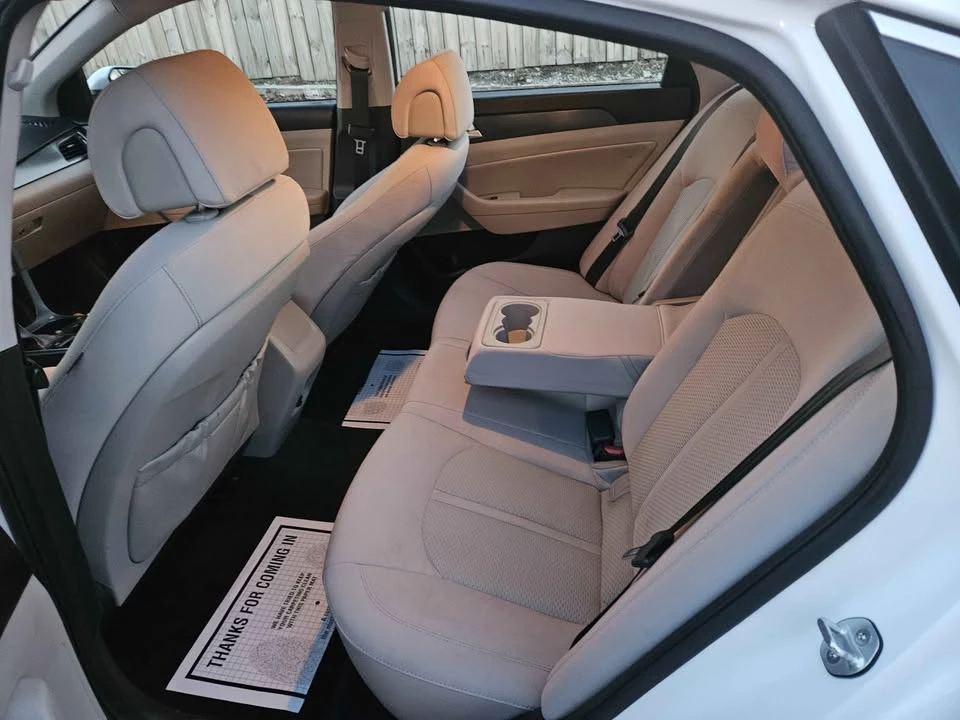 2016 Hyundai Sonata - Image 7 of 9