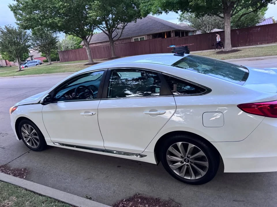2016 Hyundai Sonata - Image 8 of 18
