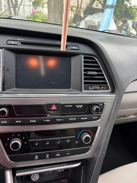 2016 Hyundai Sonata - Image 5 of 6