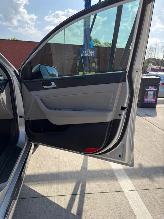 2016 Hyundai Sonata - Image 9 of 15