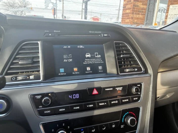2016 Hyundai Sonata - Image 15 of 18