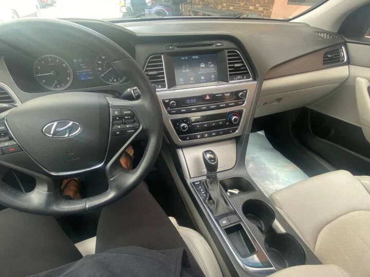 2016 Hyundai Sonata - Image 7 of 18