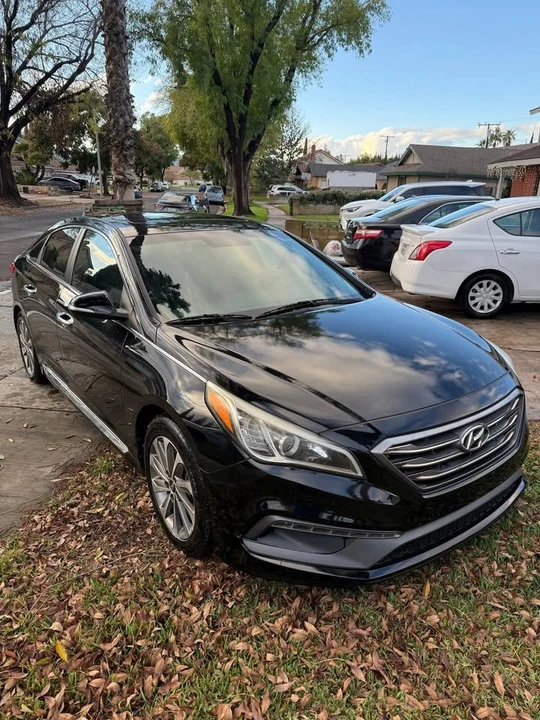 2016 Hyundai Sonata - Image 4 of 12