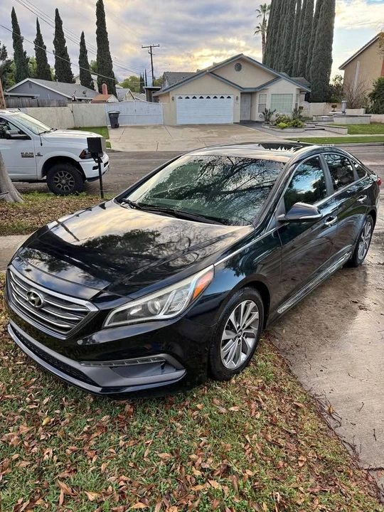 2016 Hyundai Sonata - Image 2 of 12