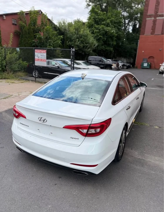 2016 Hyundai Sonata - Image 9 of 9
