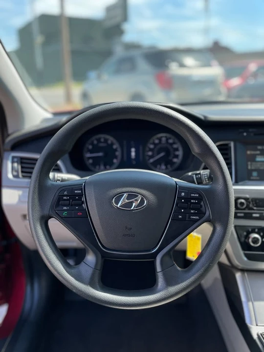 2016 Hyundai Sonata - Image 16 of 18