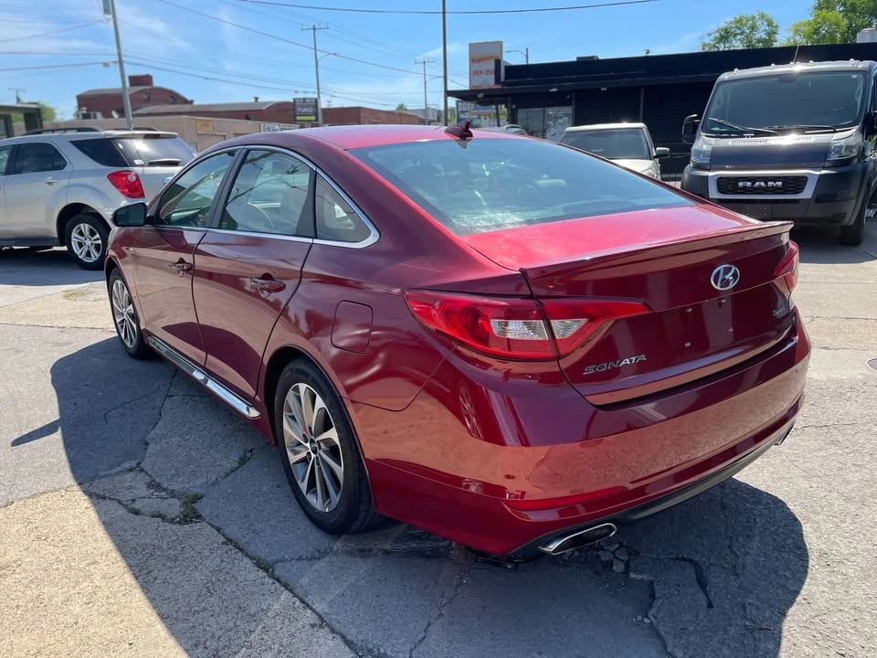2016 Hyundai Sonata - Image 5 of 18