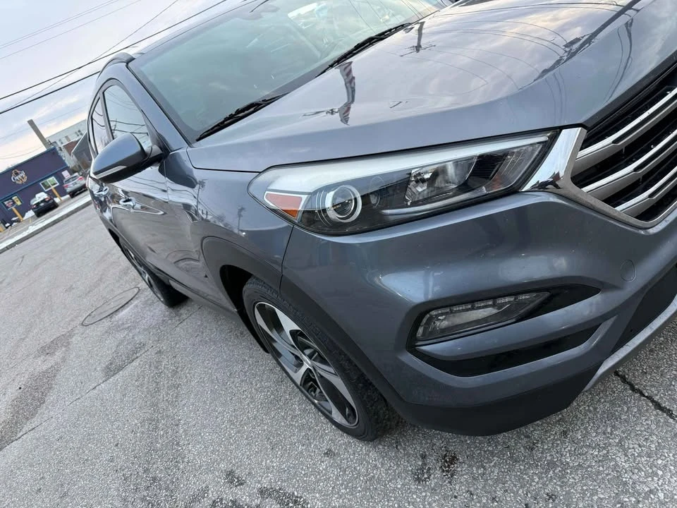 2016 Hyundai Tucson - Image 16 of 18