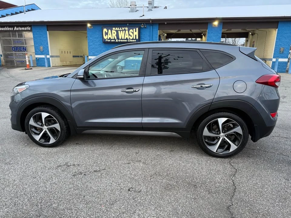2016 Hyundai Tucson - Image 4 of 17