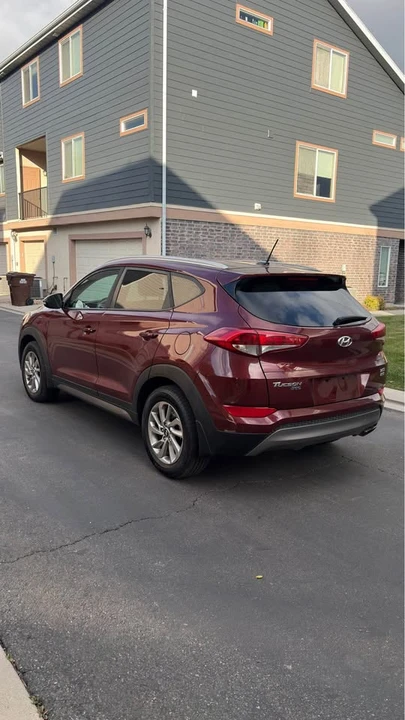 2016 Hyundai Tucson - Image 6 of 17