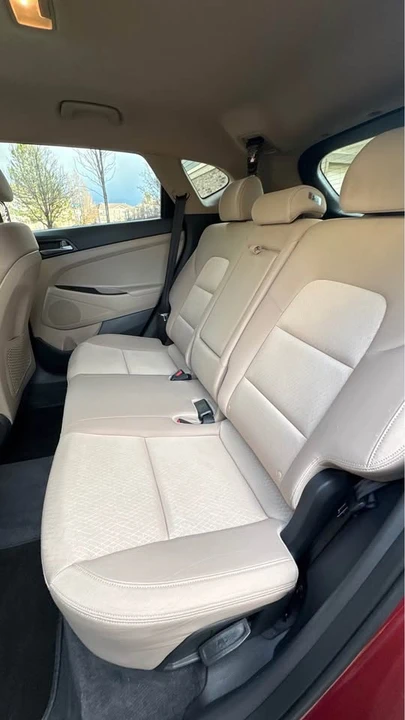 2016 Hyundai Tucson - Image 10 of 17