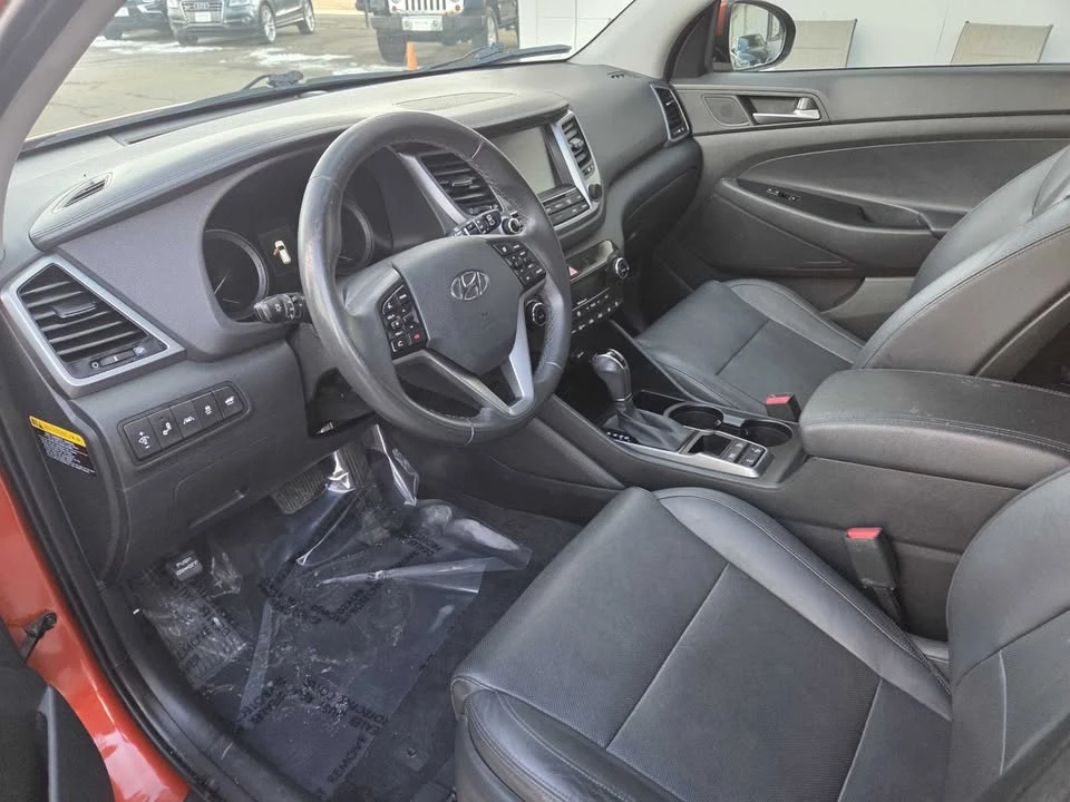 2016 Hyundai Tucson - Image 8 of 19