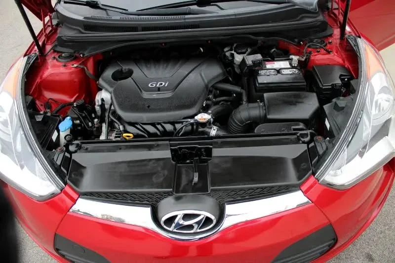 2016 Hyundai Veloster - Image 15 of 15