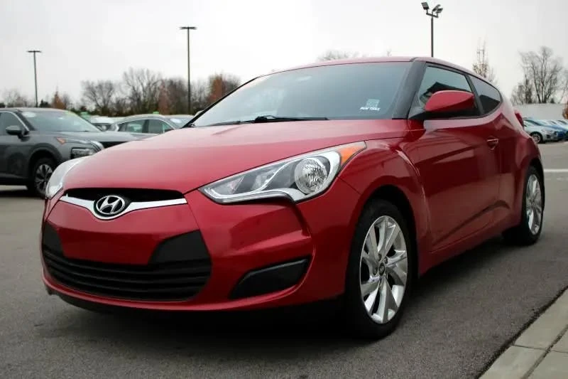 2016 Hyundai Veloster - Image 3 of 15