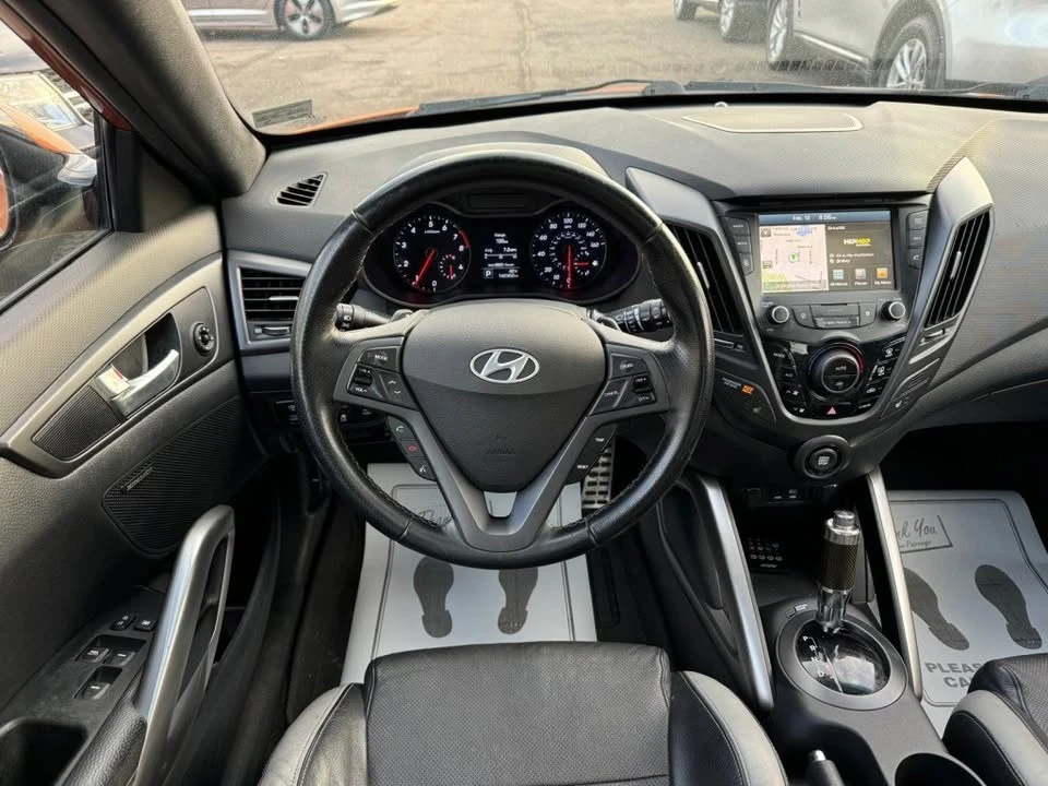 2016 Hyundai Veloster - Image 19 of 20
