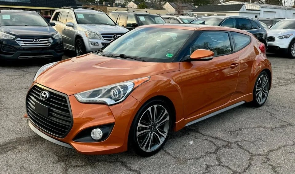 2016 Hyundai Veloster - Image 3 of 20