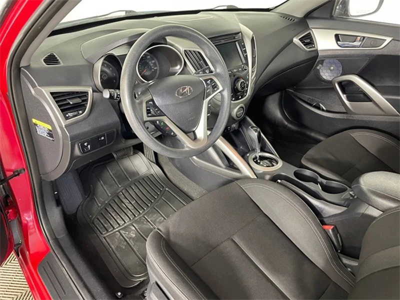 2016 Hyundai Veloster - Image 3 of 17